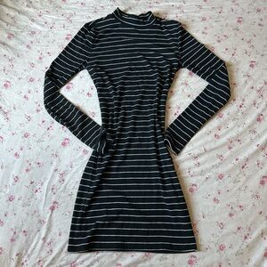 Forever 21 Black and White Striped Long Sleeve Dress